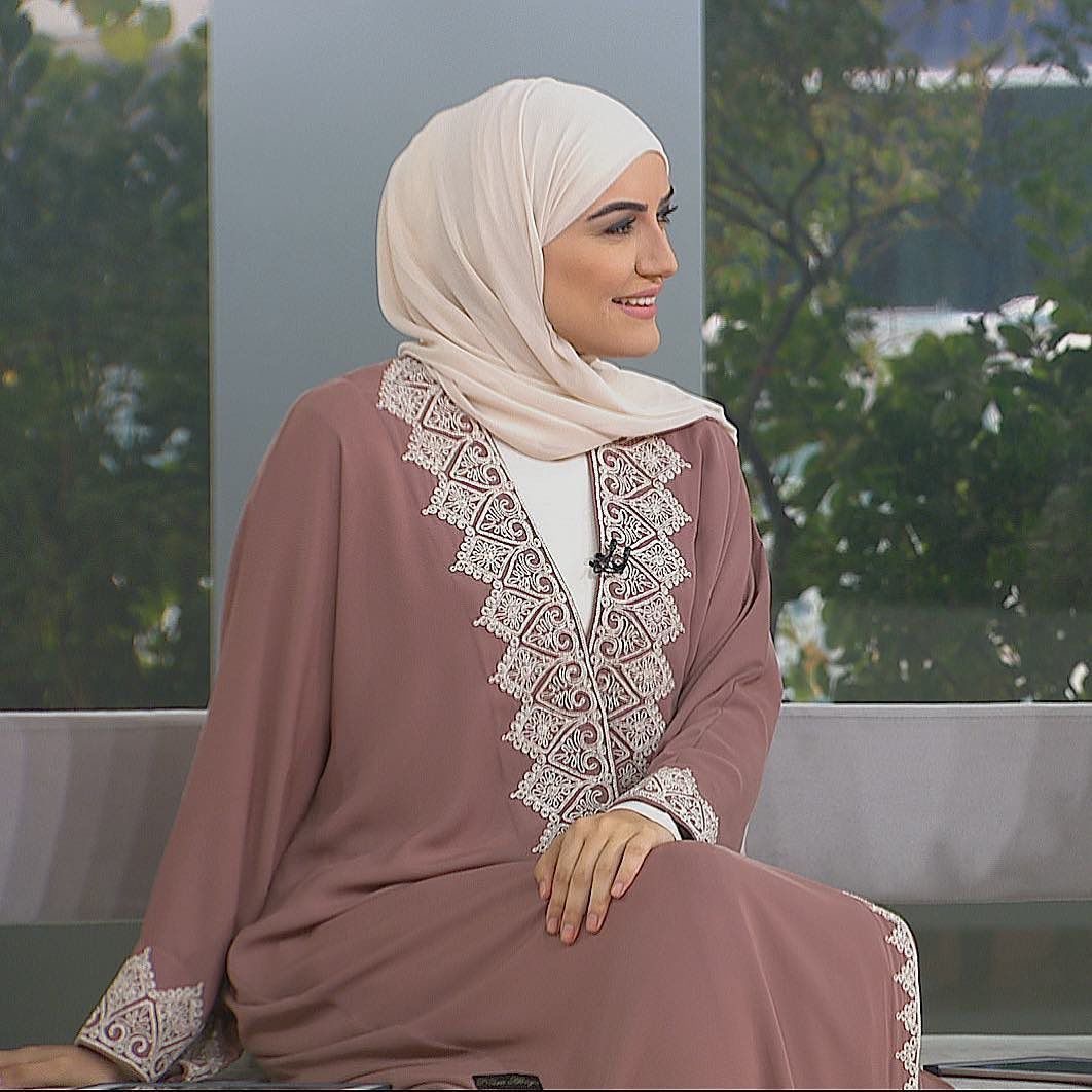 Dubai Zoom Material Embroidered Kimono